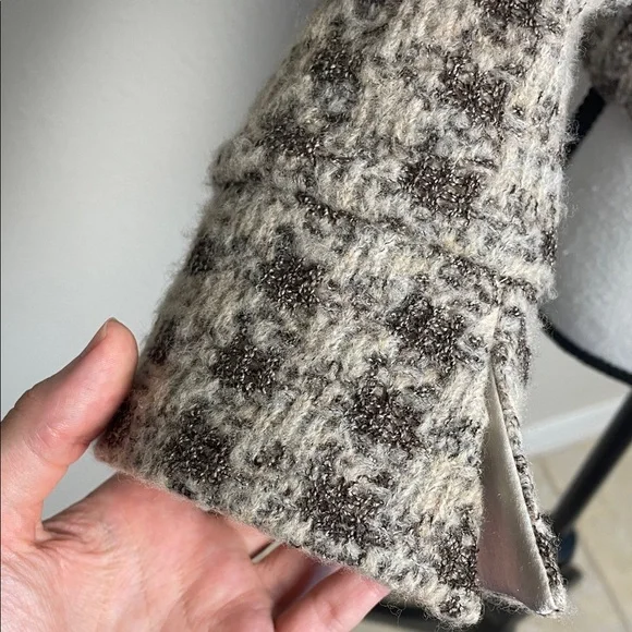 ST. JOHN fox fur Houndstooth knit wool Skirt suit set jacket silk lined - Picture 9 of 17